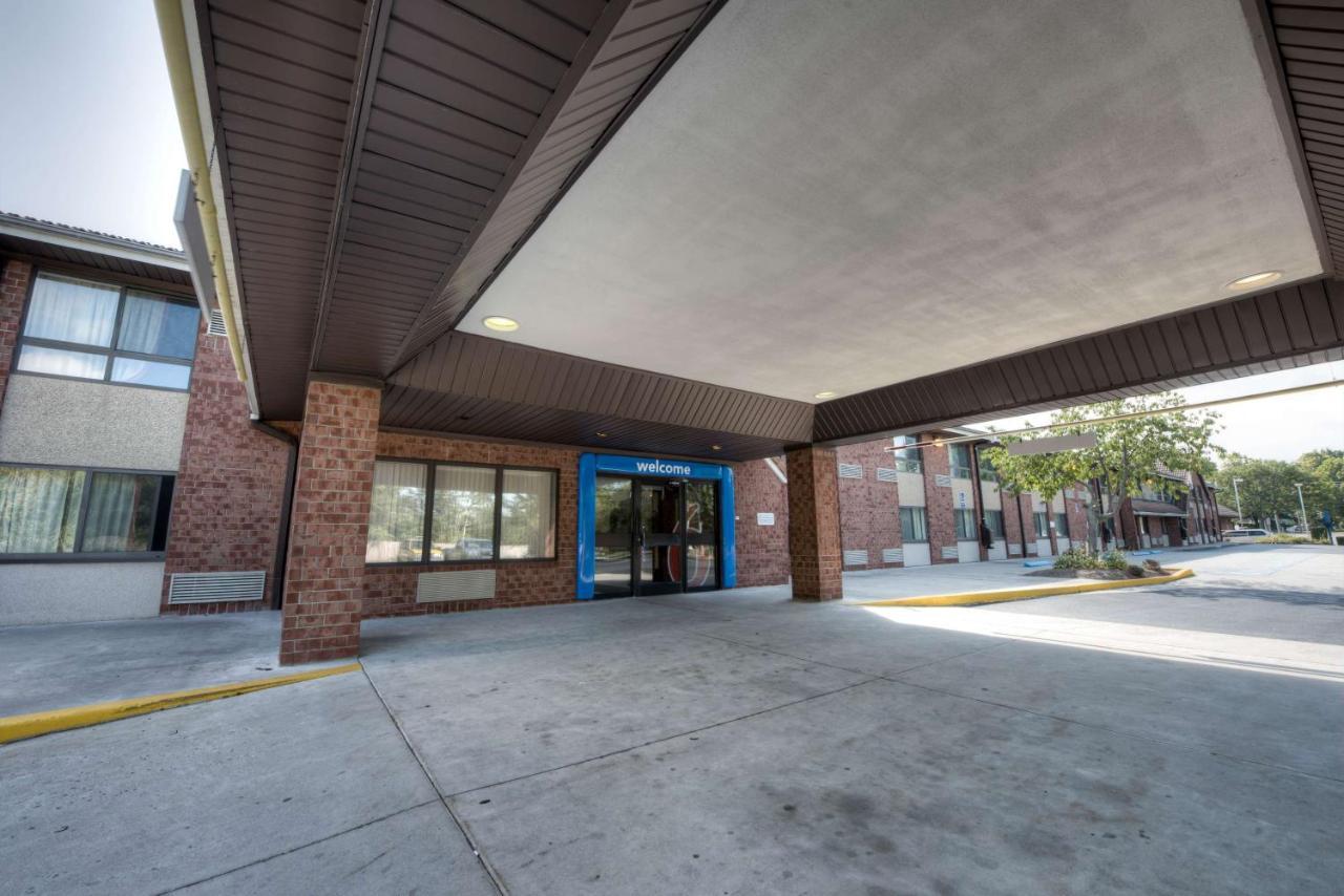 Hotel 6-branford, Ct - New Haven Branford