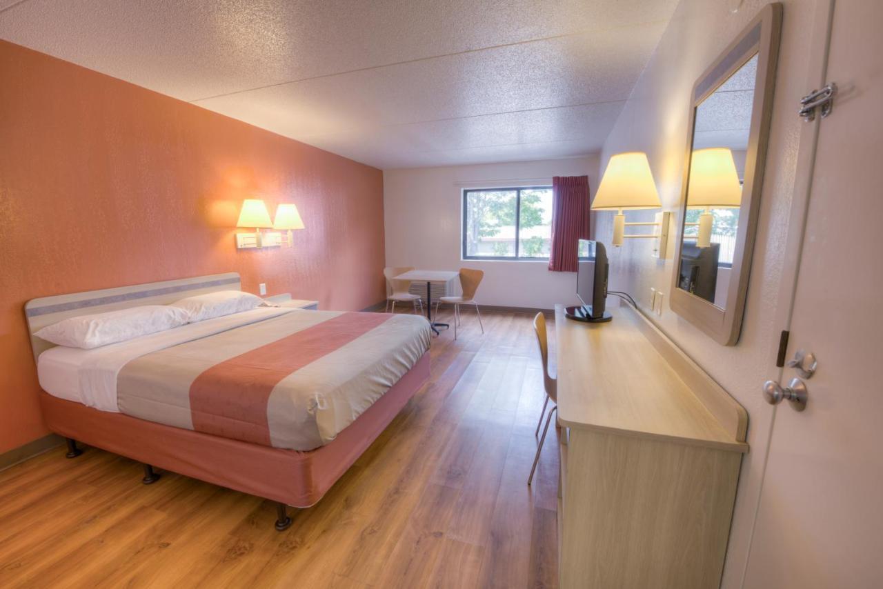 6-branford, Ct - New Haven Hotel